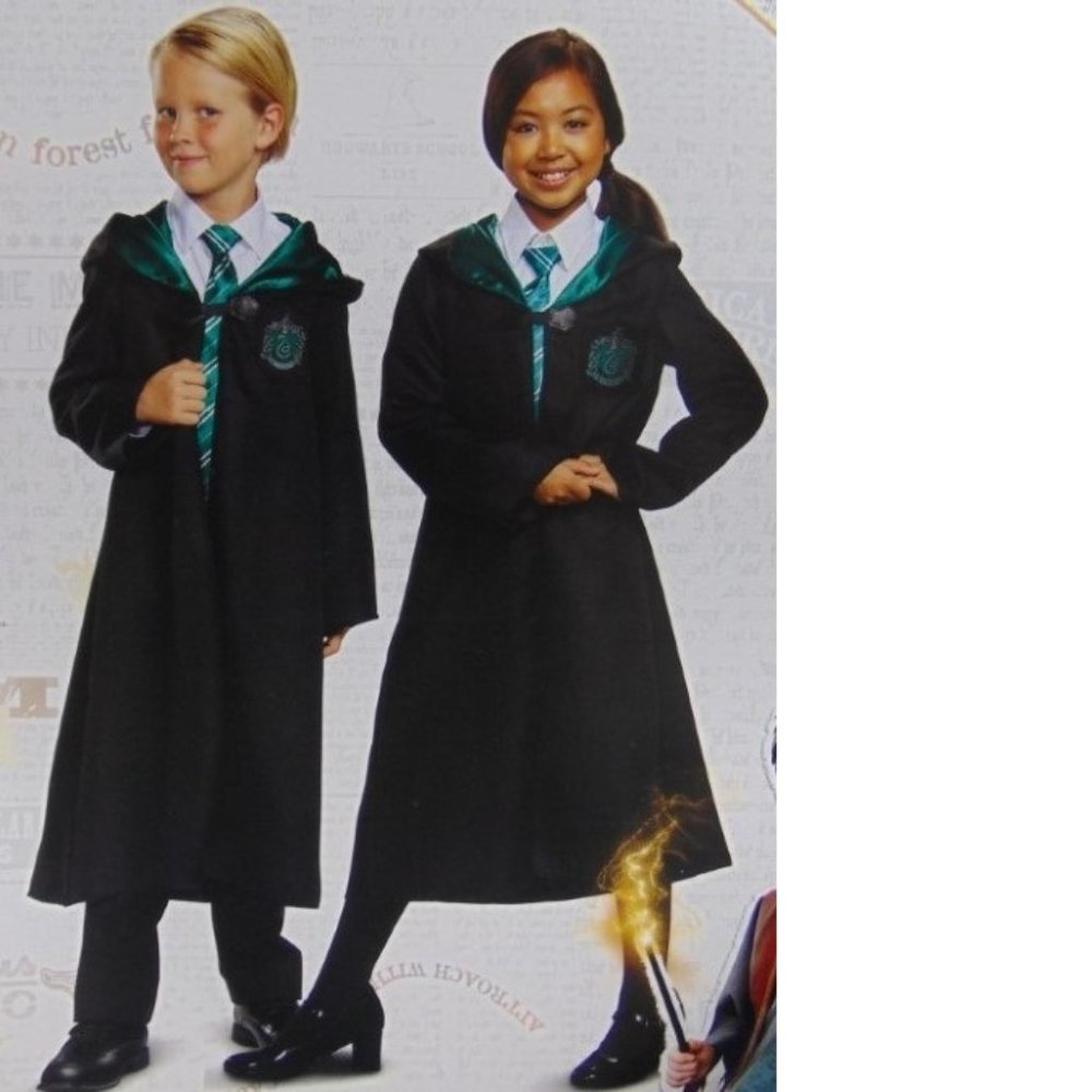 Harry Potter Slytherin Robe & Scarf Halloween Costume 4/6 Black Green Hooded - Picture 3 of 9